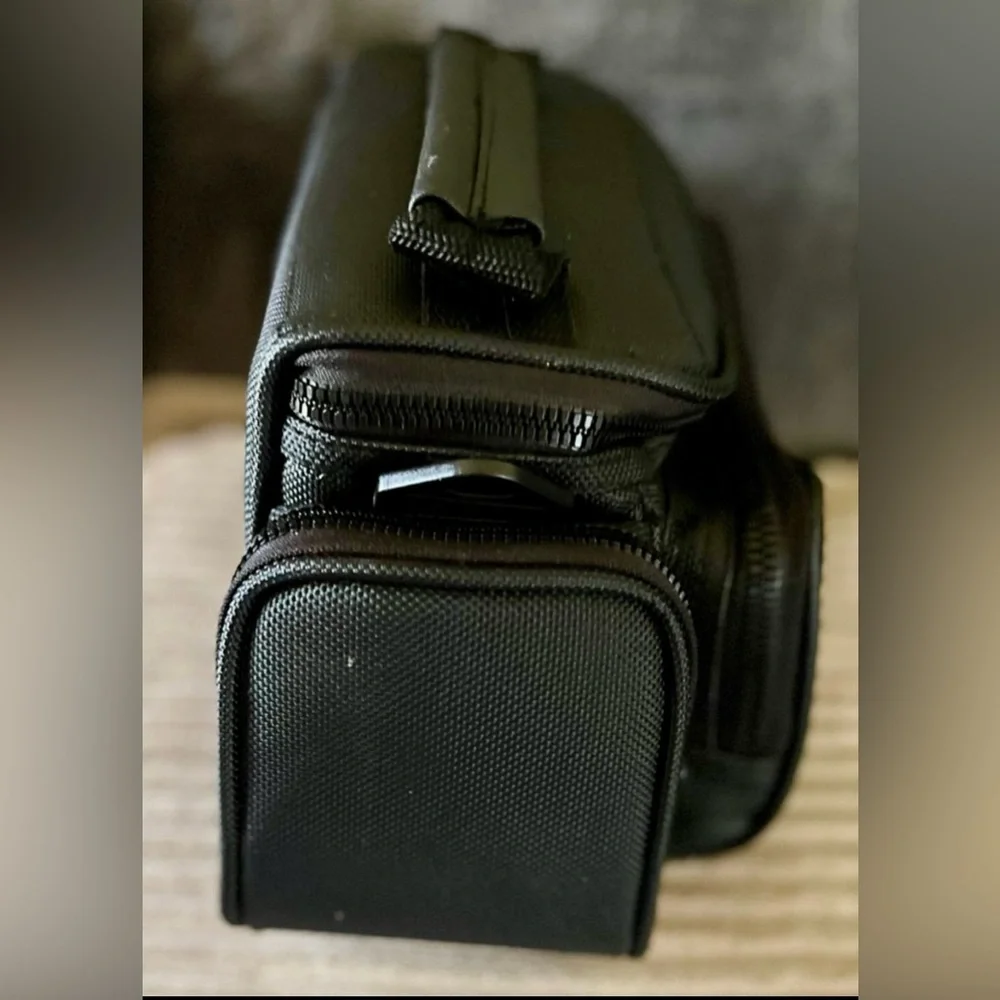 CAMERA BAG WITH STRAP MADE BY AMBICO